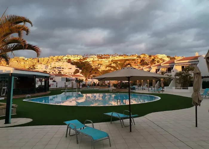 Apartment Malibu Park With Ocean View